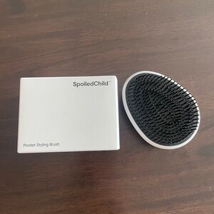 Spoiled Child Pocket Brush